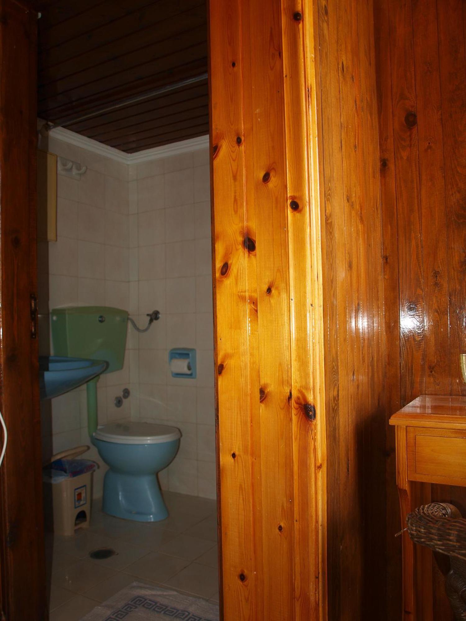 Marina Studios Сими Номер фото